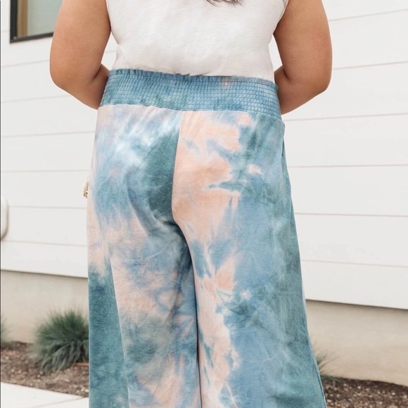 BEACHY CLEAN WIDE LEG TROUSERS - Picture 5 of 12